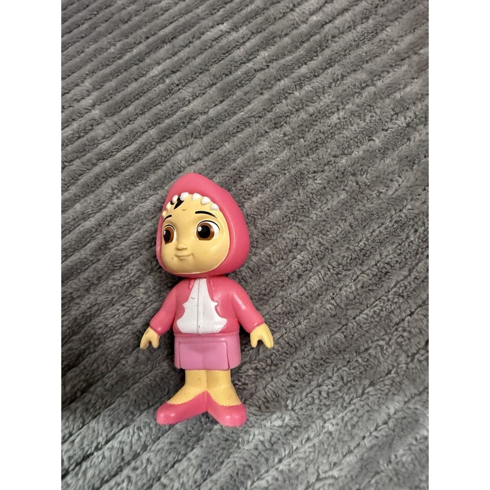 2021 Cocomelon Cece Pink Shark Jazwares Moonbug Toy Figure